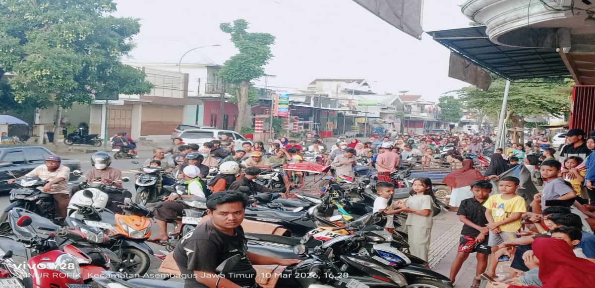 Pembagian Takjil